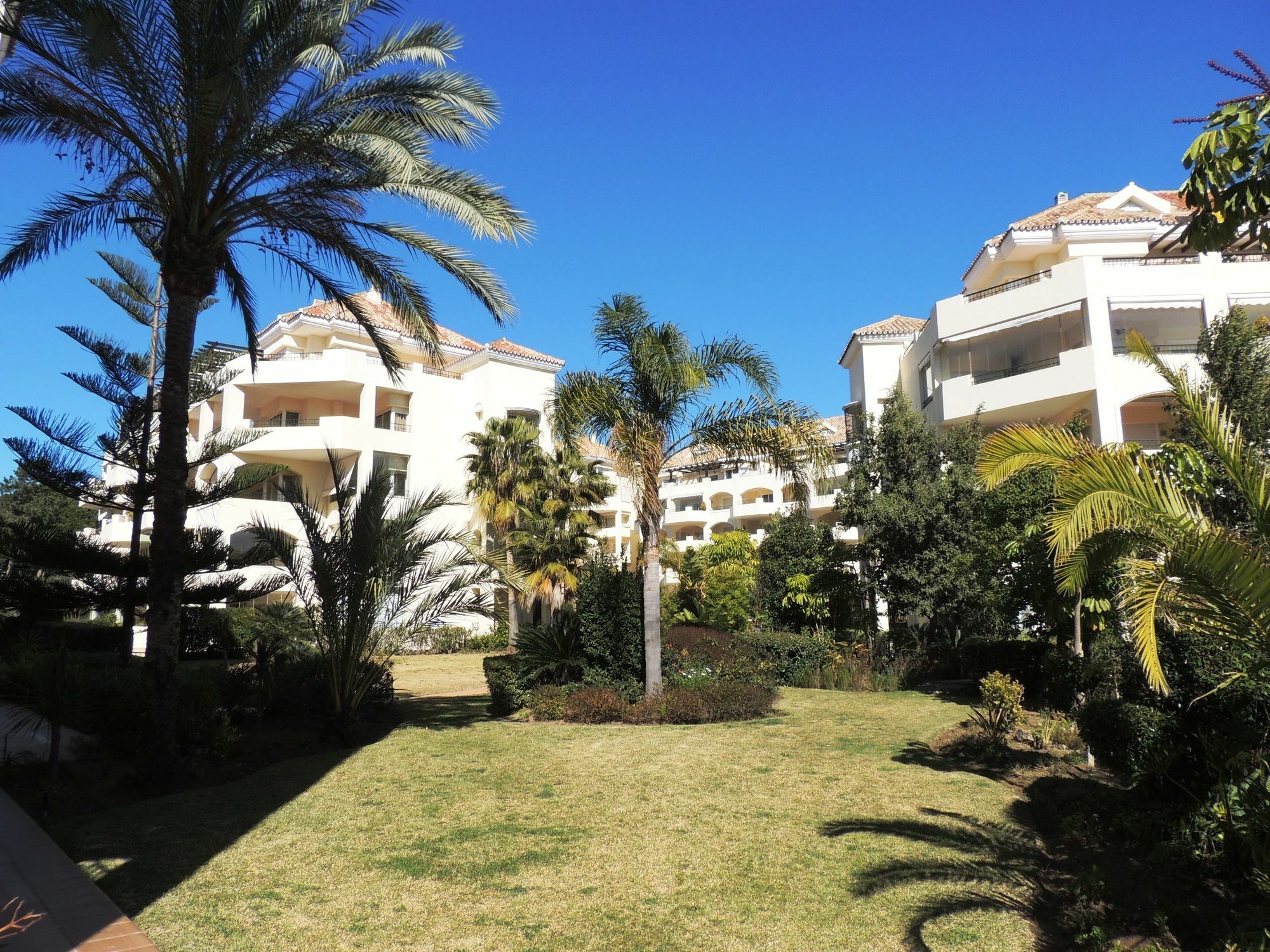 44677 - Hacienda Playa - 2 Bedrooms Apartment Pool View Marbella Exterior photo